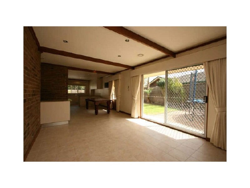 93 Lochside Drive, West Lakes SA 5021