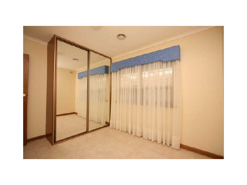 93 Lochside Drive, West Lakes SA 5021