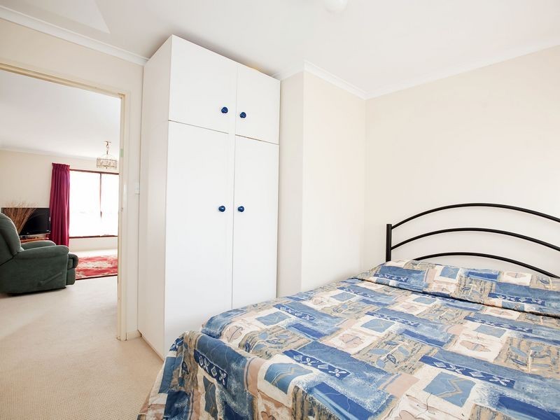 7/3 Mooloola Way, West Lakes Shore SA 5020