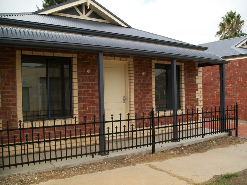 24 Liddon Place, Port Adelaide SA 5015