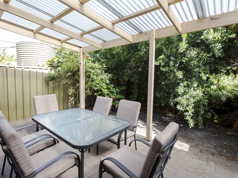 2/3 Percival Street, Glenelg SA 5045