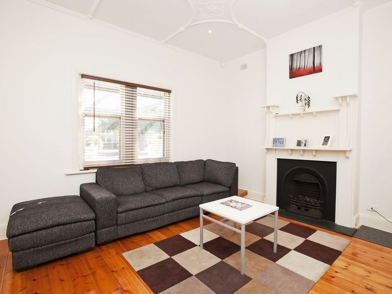 7 Glengarry Street, Woodville South SA 5011