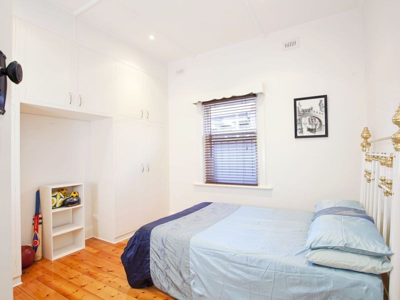 7 Glengarry Street, Woodville South SA 5011