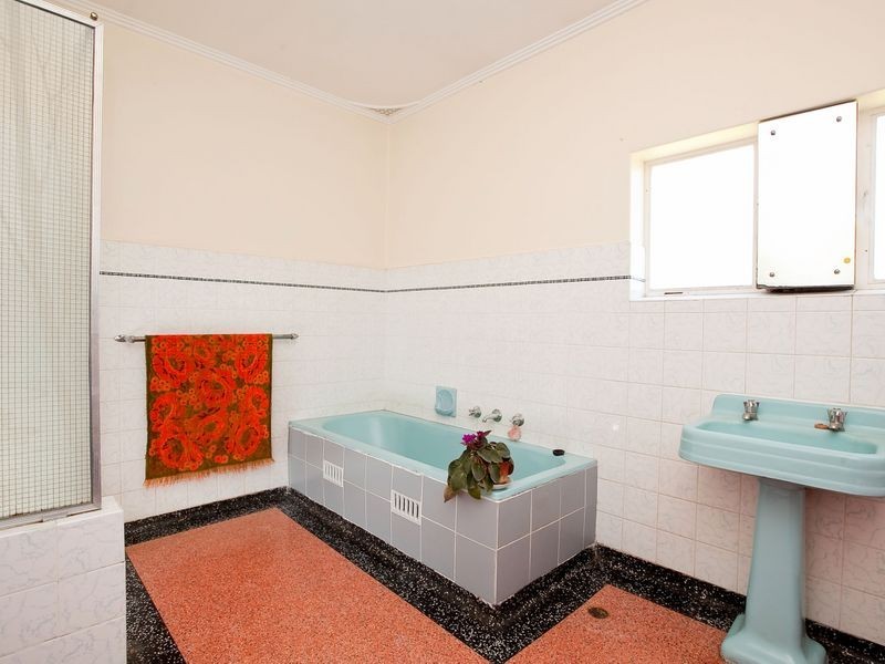 21 Third Avenue, Seaton SA 5023