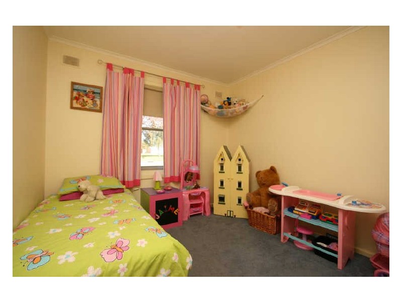 16 Fleetwood Crescent, Henley Beach SA 5022