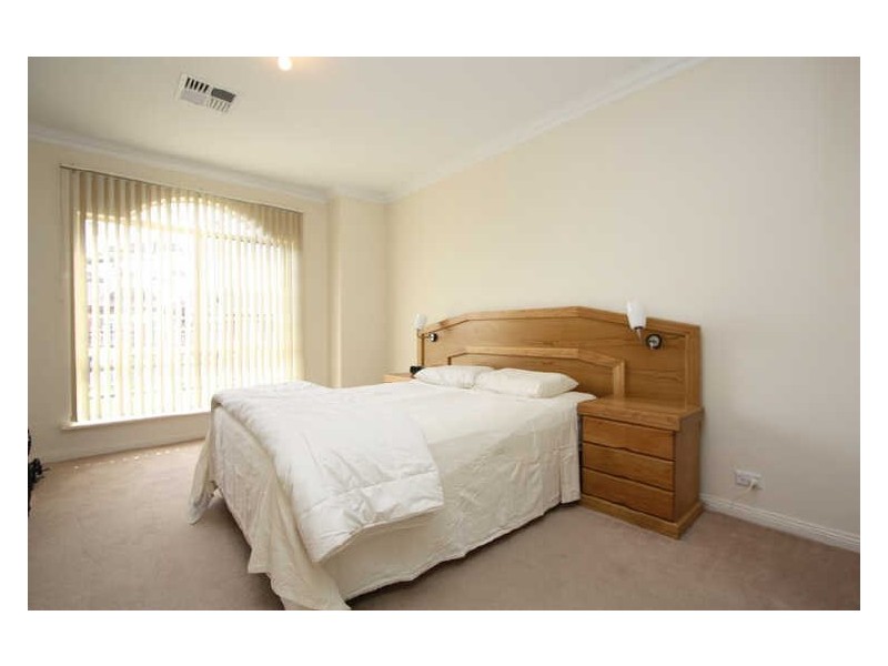 11 Lancaster Avenue, Fulham Gardens SA 5024
