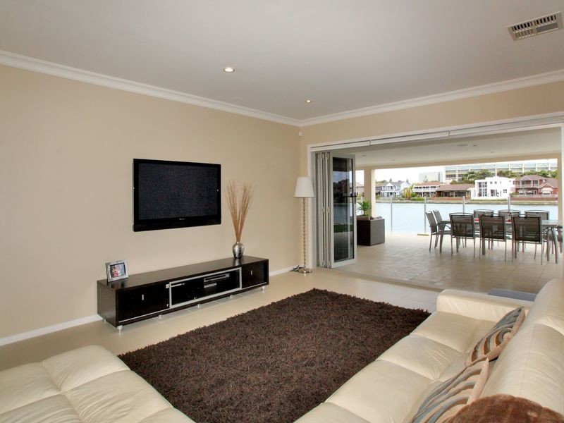 59 Sir John Marks Drive, West Lakes SA 5021
