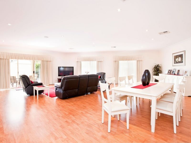 3 Jacaranda Grove, Mawson Lakes SA 5095