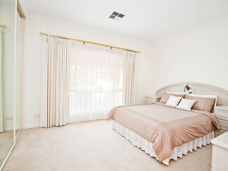 3 Jacaranda Grove, Mawson Lakes SA 5095