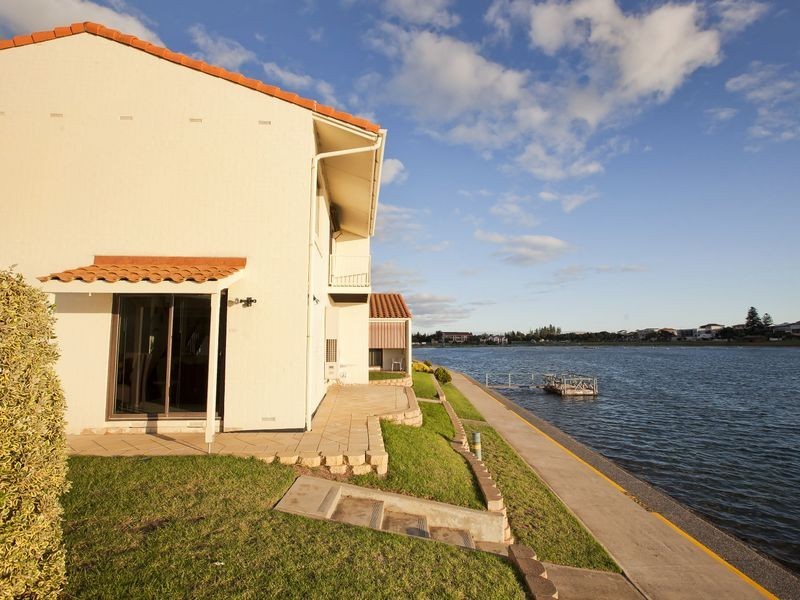 176 Sportsman Drive, West Lakes SA 5021