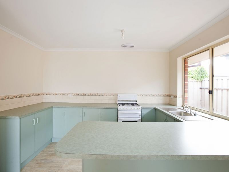 3/302 Victoria Road, Largs North SA 5016