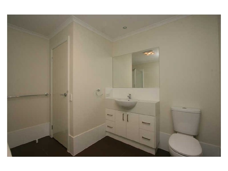 30 Amos Way, Royal Park SA 5014