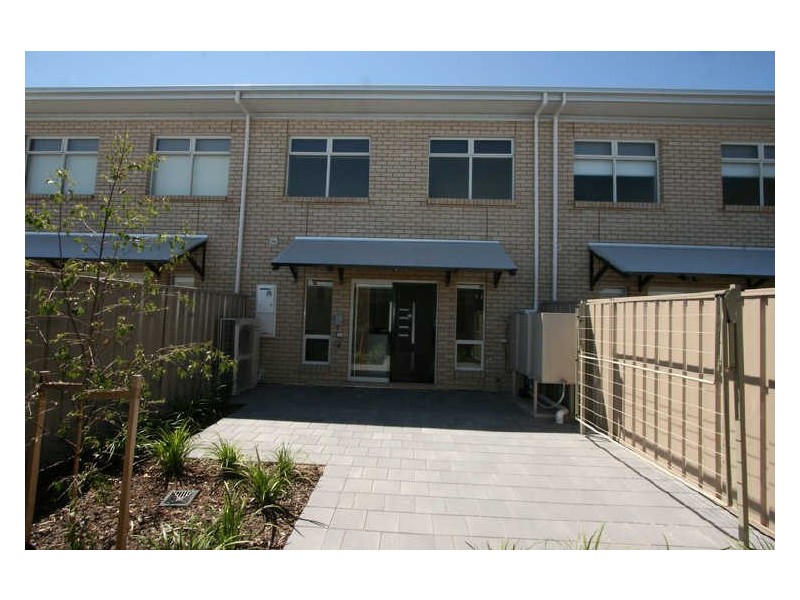 30 Amos Way, Royal Park SA 5014