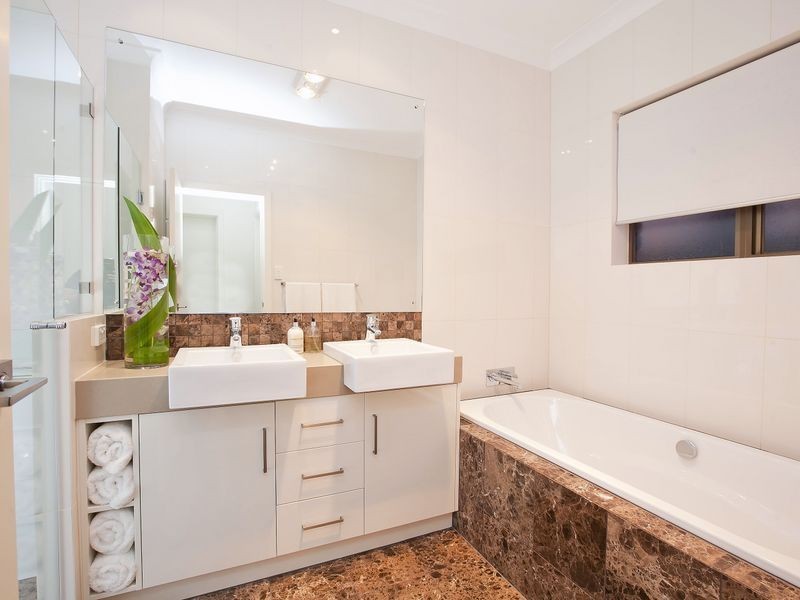 10 Tennyson Heights Court, Tennyson SA 5022