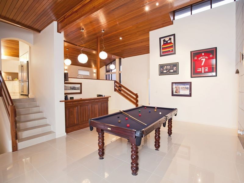 10 Tennyson Heights Court, Tennyson SA 5022