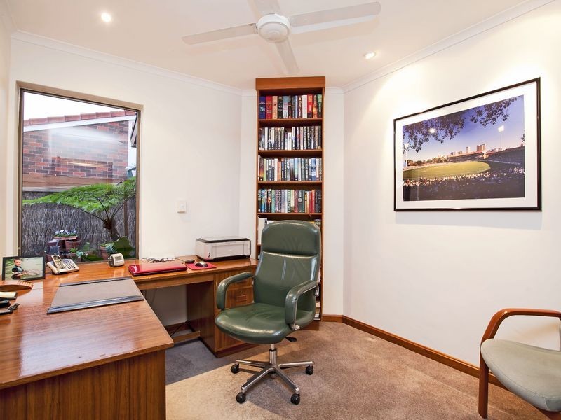 17 Keppel Grove, West Lakes SA 5021