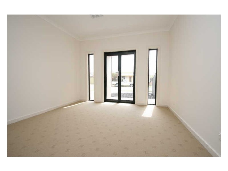 30 Glanville Street, Ethelton SA 5015