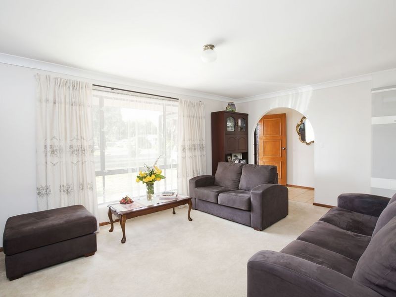 12 Deanna Avenue, Paralowie SA 5108