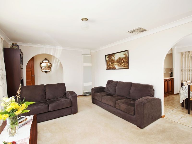 12 Deanna Avenue, Paralowie SA 5108