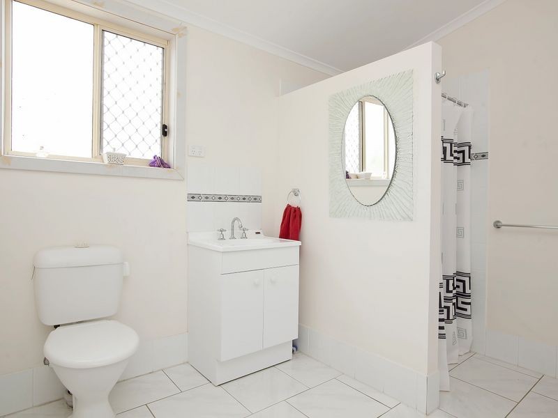 8 Shearwater Way, Thompson Beach SA 5501