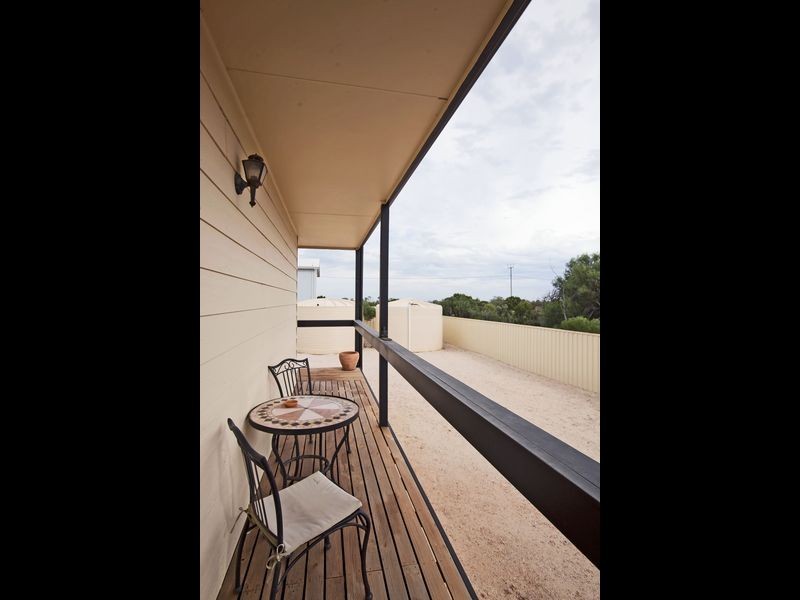 8 Shearwater Way, Thompson Beach SA 5501