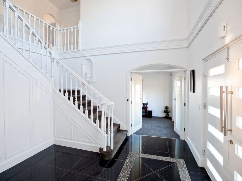 17 Sir John Marks Drive, West Lakes SA 5021