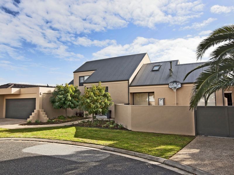 6 Fiji Place, West Lakes SA 5021