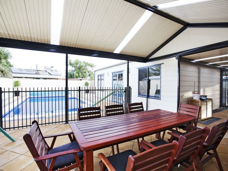 14 Lancaster Drive, North Haven SA 5018