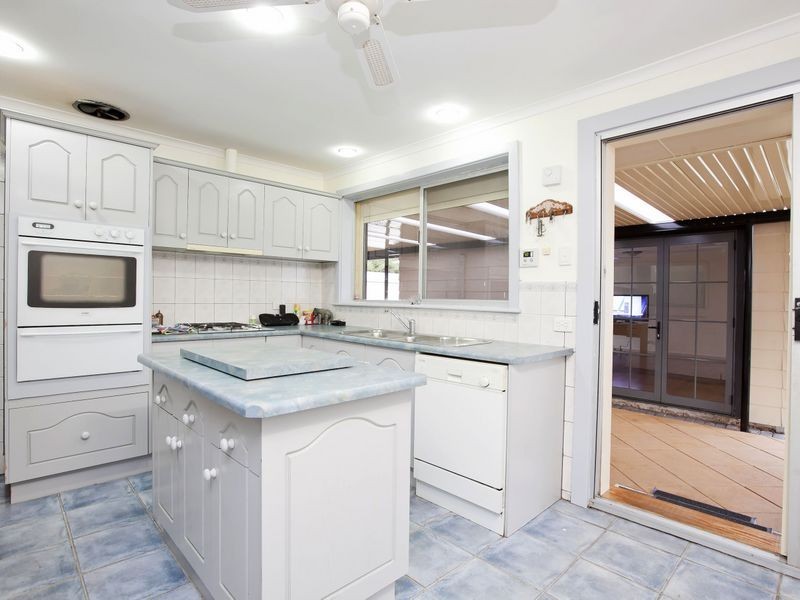 14 Lancaster Drive, North Haven SA 5018