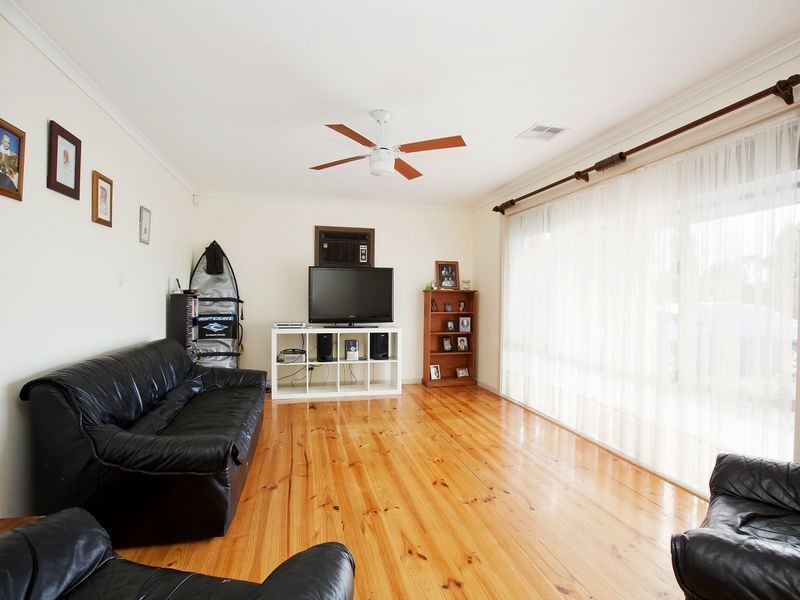 14 Lancaster Drive, North Haven SA 5018