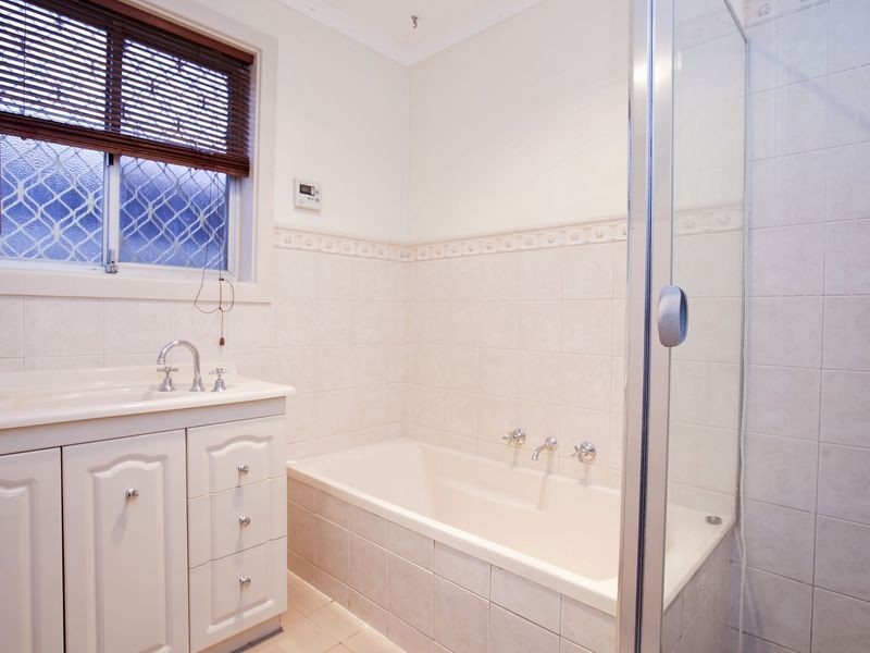 14 Lancaster Drive, North Haven SA 5018