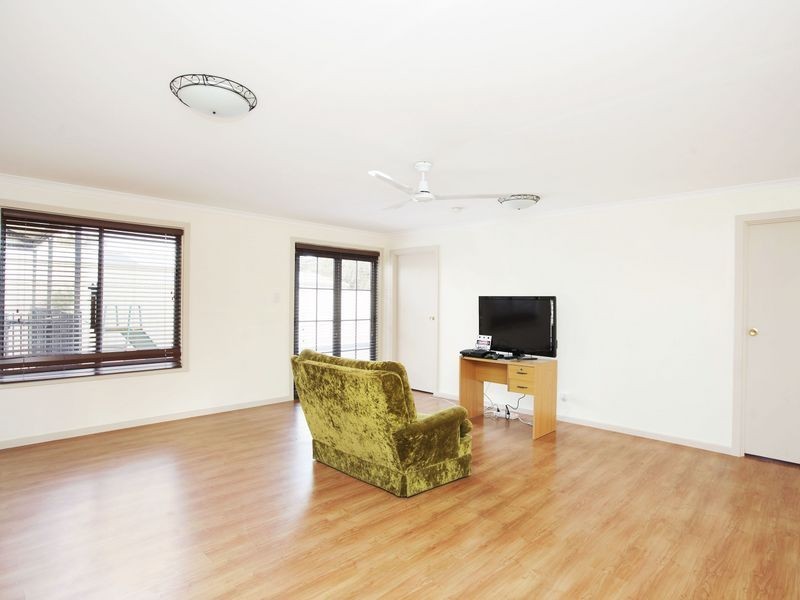 14 Lancaster Drive, North Haven SA 5018