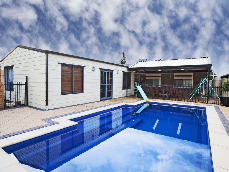 14 Lancaster Drive, North Haven SA 5018