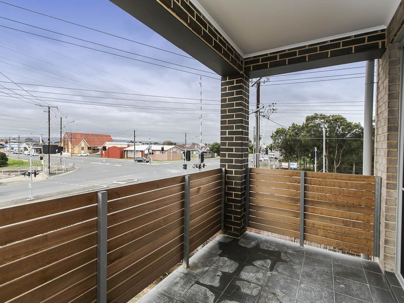 1/324-326 Tapleys Hill Road, Seaton SA 5023