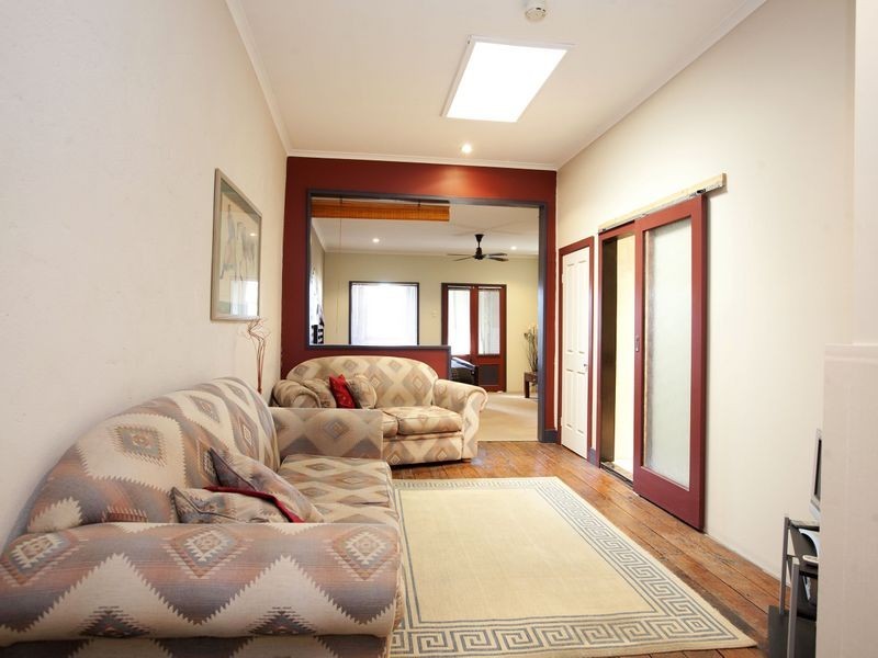 118 Lipson Street, Port Adelaide SA 5015