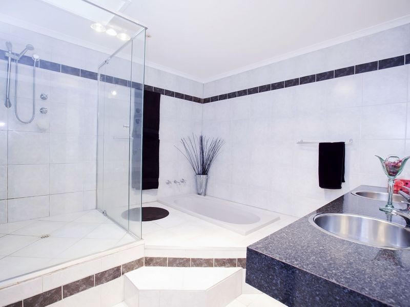 118 Lipson Street, Port Adelaide SA 5015