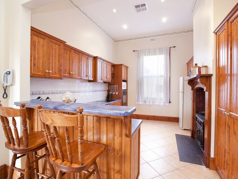 4 Todd Street, Alberton SA 5014