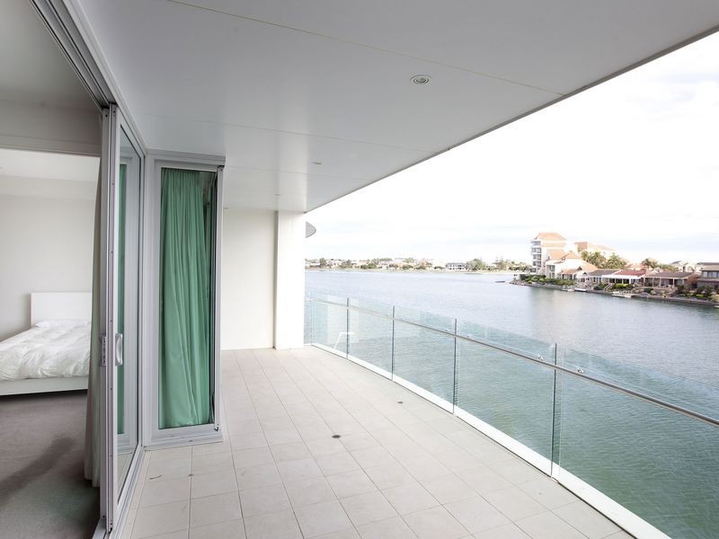 155 Brebner Drive, West Lakes SA 5021