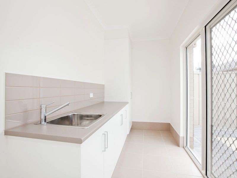 8 Flavel Place, Grange SA 5022