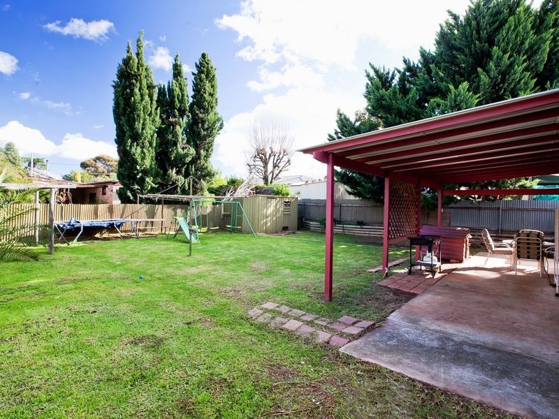 91 Nelson Road (service road access), Valley View SA 5093