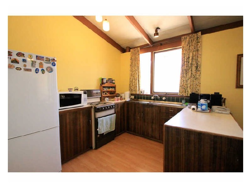 1 Maramba Avenue, West Lakes SA 5021