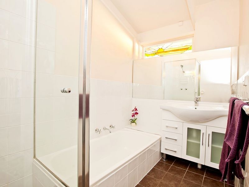 1 Karumba Place, West Lakes Shore SA 5020