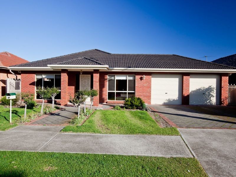 54 Kingborn Avenue, Seaton SA 5023