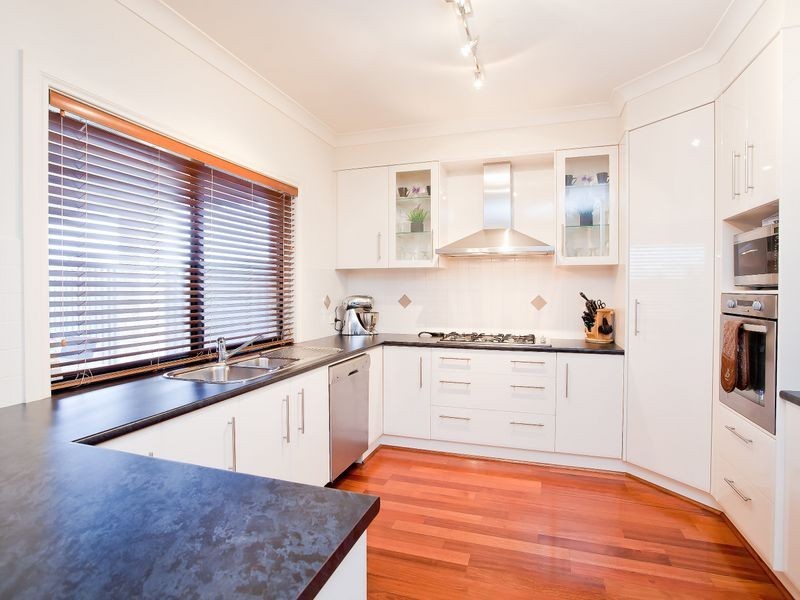 85 Isla Circuit, Mawson Lakes SA 5095