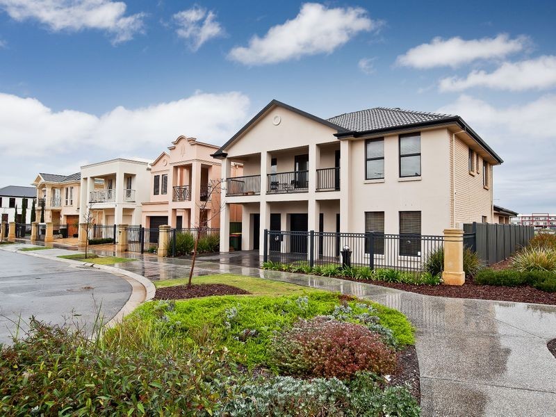 85 Isla Circuit, Mawson Lakes SA 5095