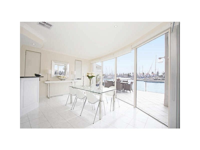 119 Gulf Point Drive, North Haven SA 5018