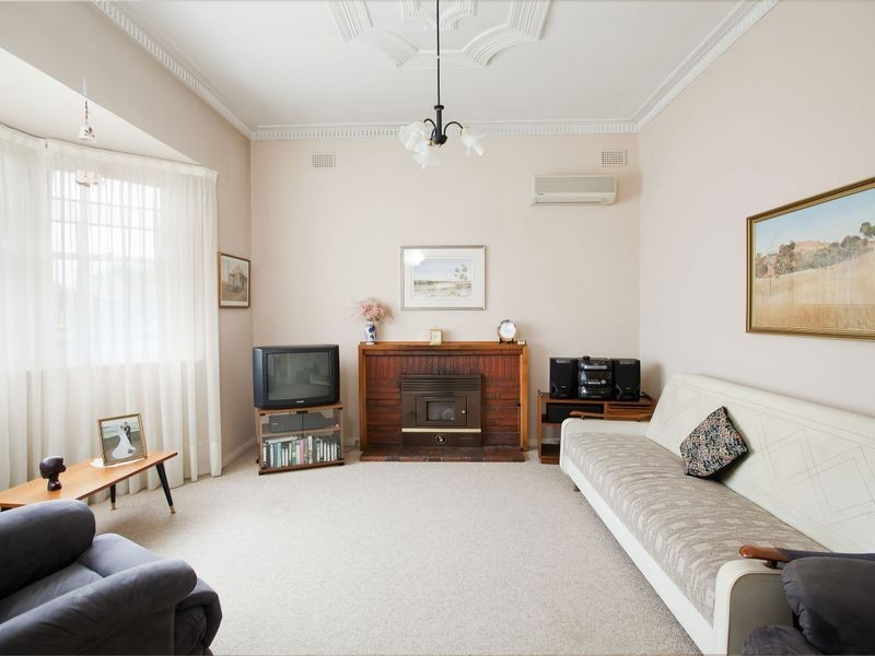 23 Honeyton Street, Seaton SA 5023