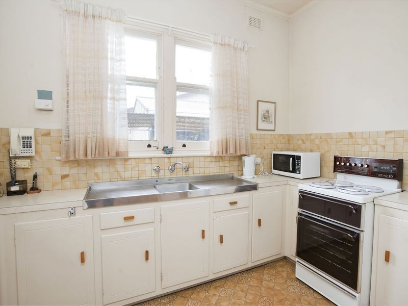 23 Honeyton Street, Seaton SA 5023