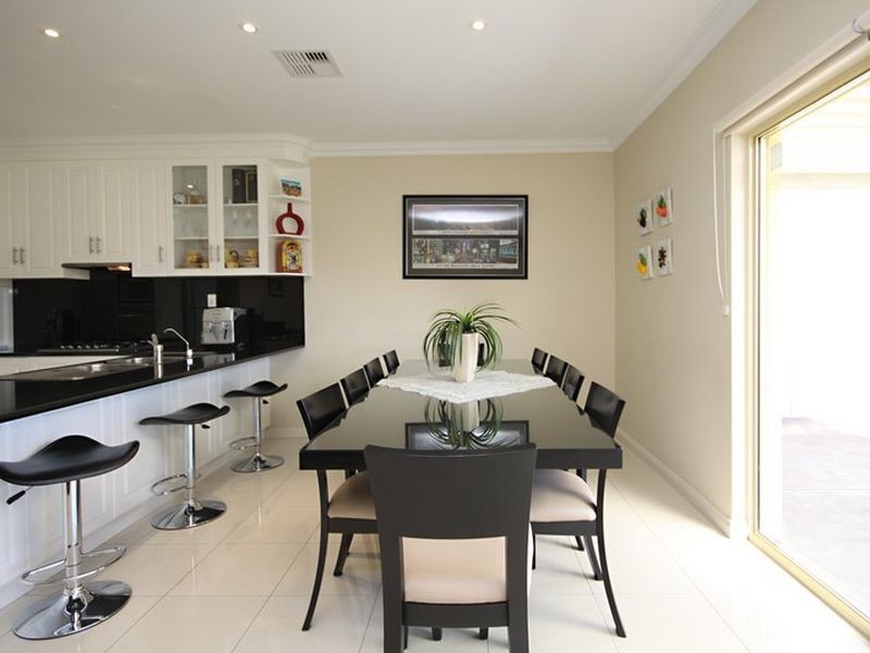 6 Collingwood Avenue, Flinders Park SA 5025