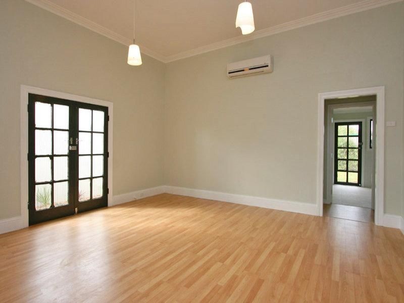 25 Tapleys Hill Road, Hendon SA 5014